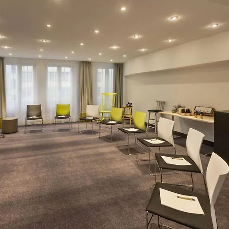 Готель Vienna House Easy By Wyndham 4*